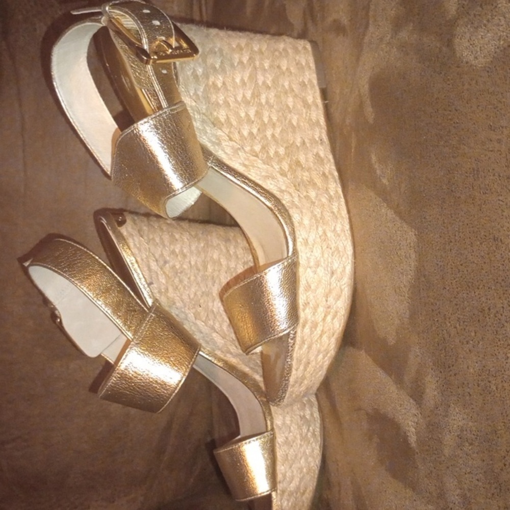 Michael kors..